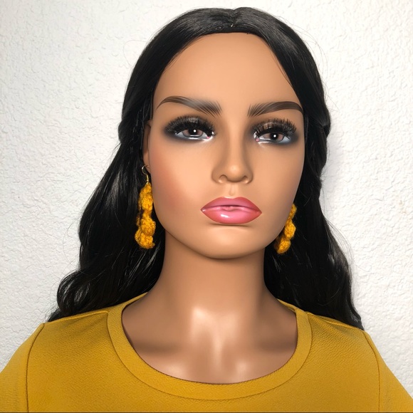 🎉HP🎉Handmade Crochet Sunflower Earrings🌻 - Picture 5 of 7